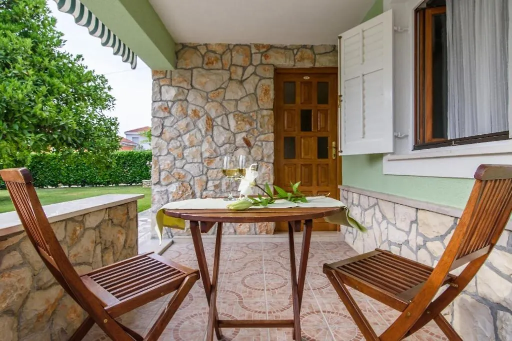 Holiday Apartment In Okrug Gornji With Terrace, Air Conditioning, Wifi 3436-1 Trogir Croatia